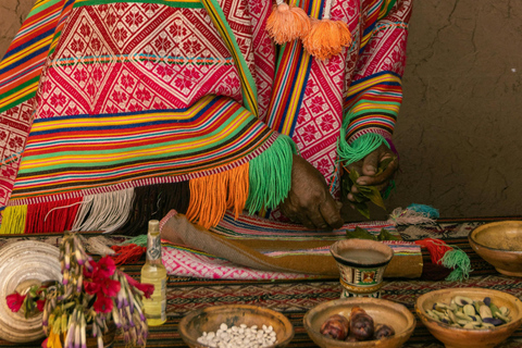 Cusco: Feiern Sie die Liebe in den Anden mit einer AndenhochzeitCusco: Feiere die Liebe in den Anden mit einer Hochzeit im Andenstil