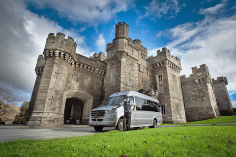 Lake District: Beatrix Potter Private Tour and Lake Cruise