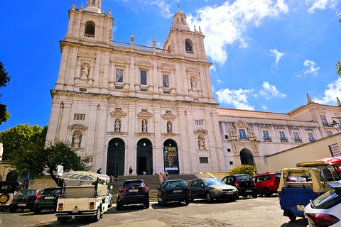 Lisbon: city tour oldtown and alfama 90 min by tuktukLisbon: city tour oldtown and alfama 90min