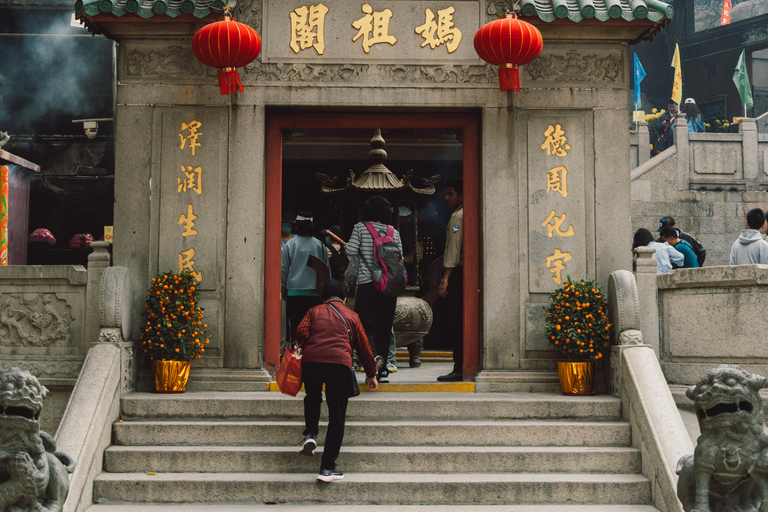 Macau: Pre-Portuguese History Walking Tour with Guide