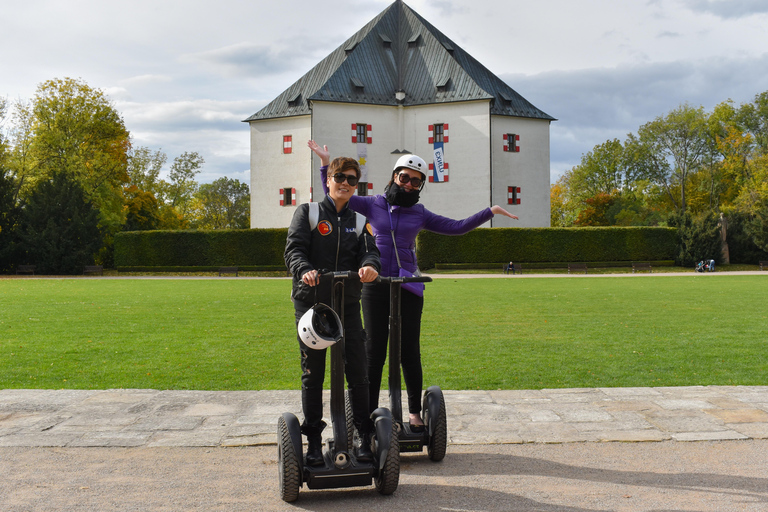 Praga: 2 horas de tour de Segway com serviço de busca no hotelVisita em inglês