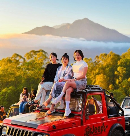 Visit Mount Batur Jeep Sunrise & Natural Hot Spring Tour in Ubud, Bali, Indonesia