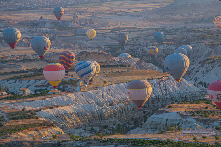 Cappadocia: Full-Day Private Tour with Car and GuidePrivate English or Japanese Tour