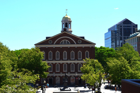 Boston: North End Walking Tour with Private Harbor Cruise