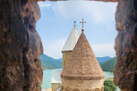 Tbilisi: Kazbegi Day Trip with Gergeti Trinity Church
