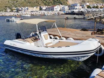 Boats and speed boats rental - Half Day (9:00-13:30)