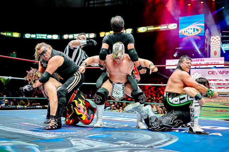 Mexico City: Lucha Libre Mask Making and Wrestling Show