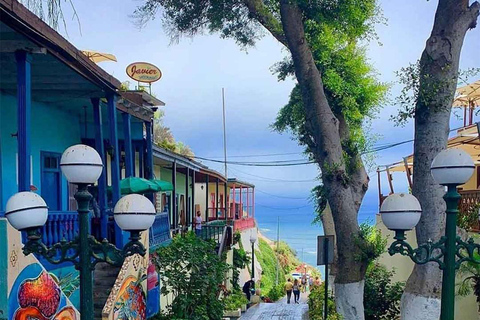 Barranco: Local Experience with Sunset Option and Pacific Views