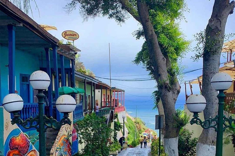 Barranco: Local Experience with Sunset Option and Pacific Views