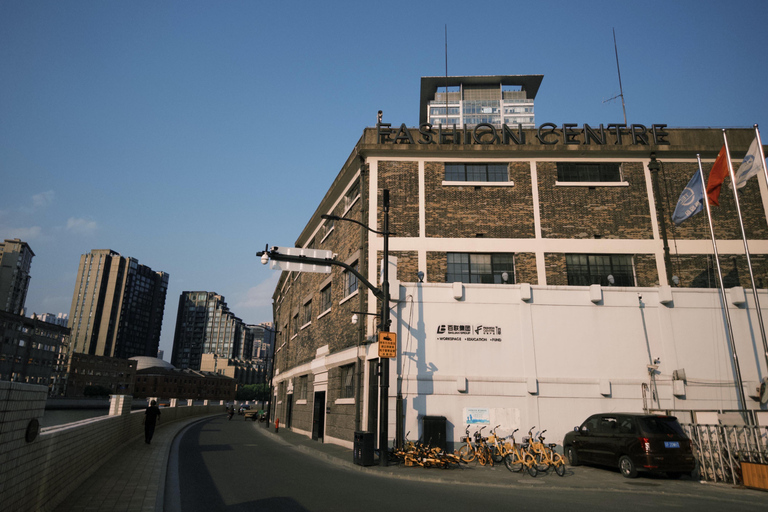 Shanghai Histories Walking Tour: Suzhou Creek to the Bund