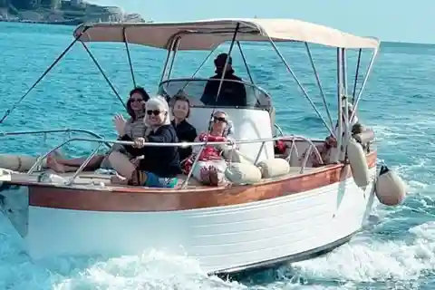 Tour privato in barca nel Parco Naturale di Portofino o nelle Cinque Terre