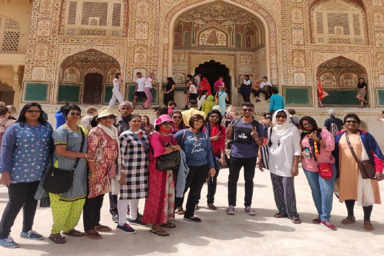 Private Golden Triangle Tour 3 Night/4 Days - All Inclusive 4-Day Tour with Accomodation at 3-Star Hotels