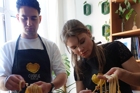 Rotterdam: Italian Pasta-Making Class with Aperitivo Italian Pasta-Making Class with Aperitif and dinner