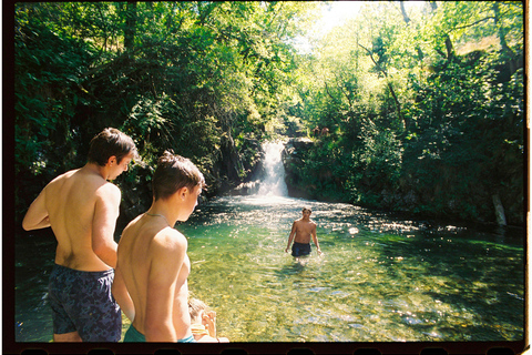 Girona: Horseback Ride with Picnic and Waterfall Stops