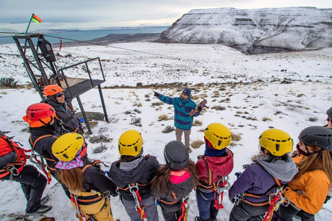 Avventura in fuoristrada a El Calafate con escursione o zipline opzionaleBalcone di El Calafate in fuoristrada