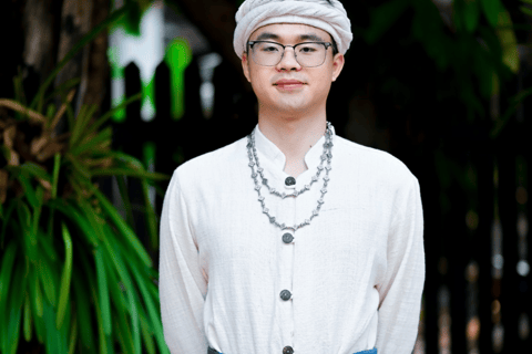 Luang Prabang: Traditional Lao Costume Rental & Photoshoot Full Cultural Experience: Costume, Photoshoot & Workshop