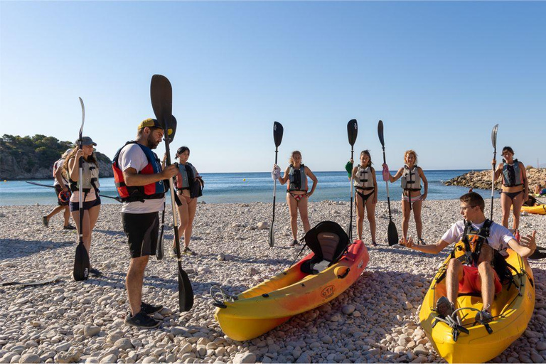 Altea: Excursion guiada en kayak por el Morro de Toix