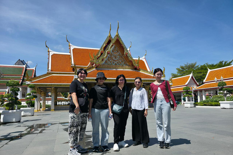 Bangkok: Old City Electric Tuk-Tuk Tour with Guide Private Tour no pick up