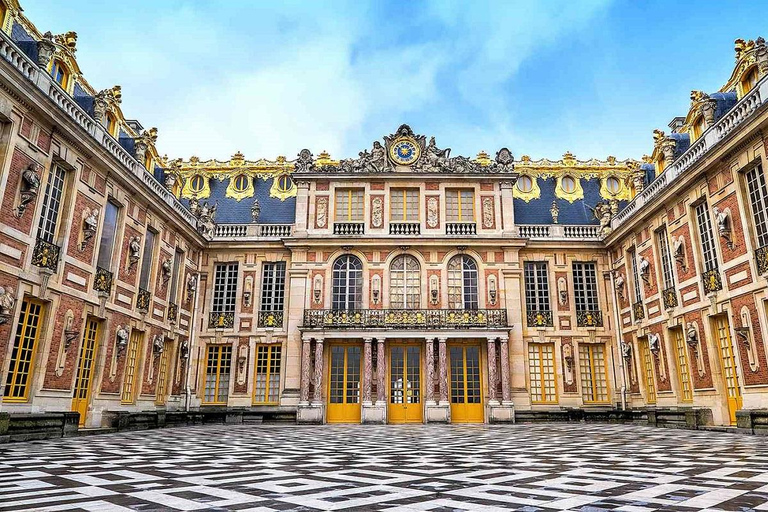 7-Day France, Germany & Netherlands Tour from Paris