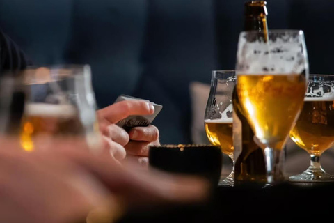 Eindhoven: Craft beer tour with drinks & games