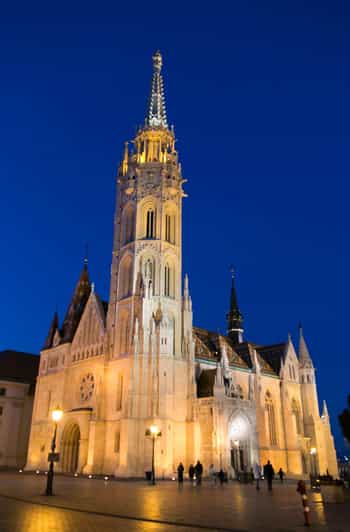 2 Hours Buda Castle Walking Tour - Walk with a Historian | GetYourGuide