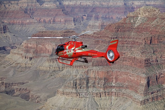 Las Vegas: Excursión aérea en helicóptero por el Gran Cañón con el Strip de Las Vegas