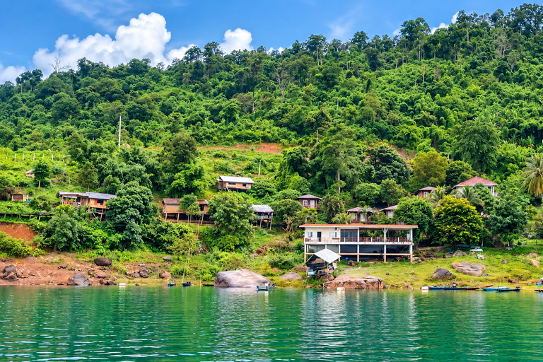 From Vientiane: Lao Sea – Vang Vieng 2 Days 1 Night Trip From Vientiane to Vang Vieng 1 Days Trip
