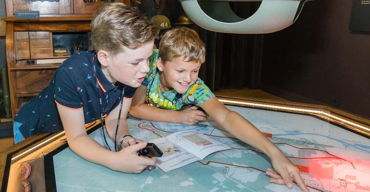 Afbeelding 7 van Oosterbeek: Toegangsbewijs Airborne Museum Hartenstein