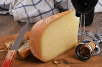Saint Jean de Luz , guided walking & gourmet tour - Housity
