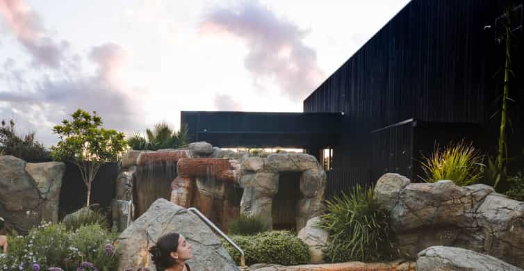 Warrnambool: Deep Blue Hot Springs Entry Ticket