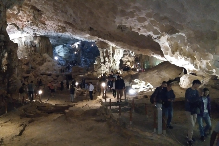 Från Ha Noi - heldagsutflykt till Ha Long Bay