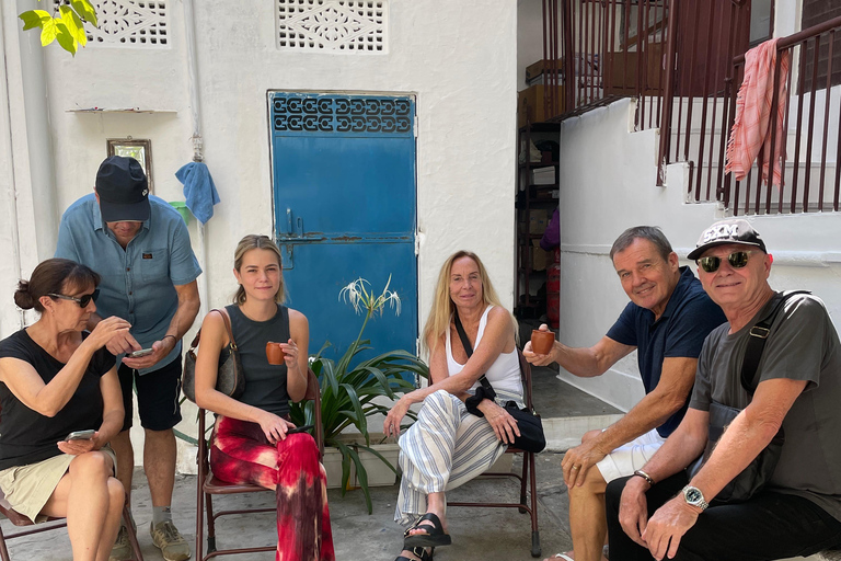 Udaipur: Indian Cooking Class - Art, Antiques & Storytelling Private Experience