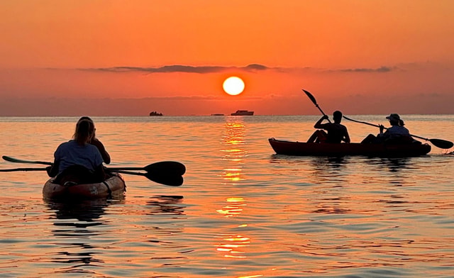 Sunrise Kayak Tour / Snorkeling and Italian Coffee Included