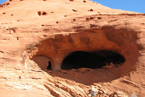 Monument Valley: Mystery Valley Historical Ruins Tour