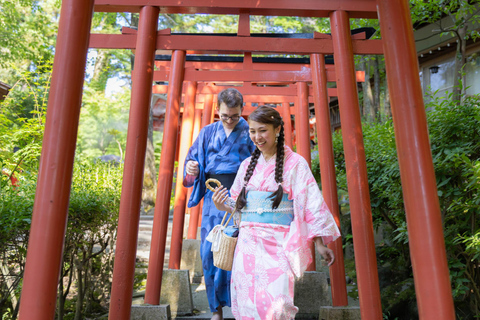 Kanazawa: Private Tour with Photographer and Photoshoot Kanazawa: Private Tour with Photographer - Half Day