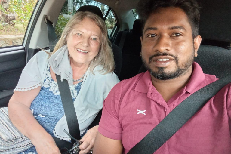 Galle Private City Tour with Fort, Beaches & Turtle Hatchery