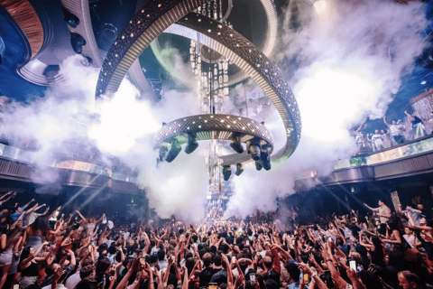 Las Vegas: VIP Club Crawl with Games, Open Bar & Party Bus