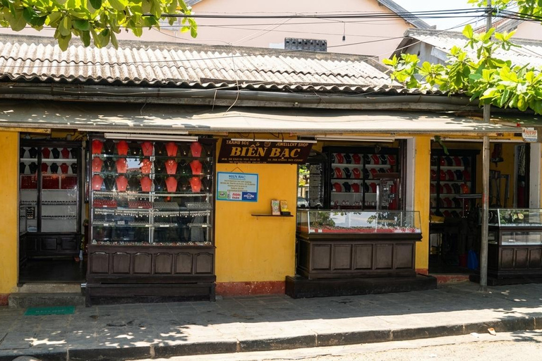 Hoi An: Silver Ring Crafting Workshop with an Artisan