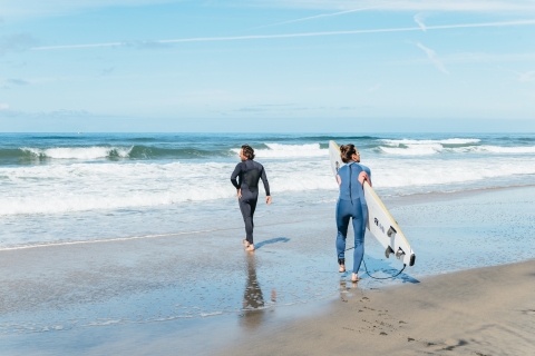 Solana Beach: Private Surfstunde mit Brett und Neoprenanzug