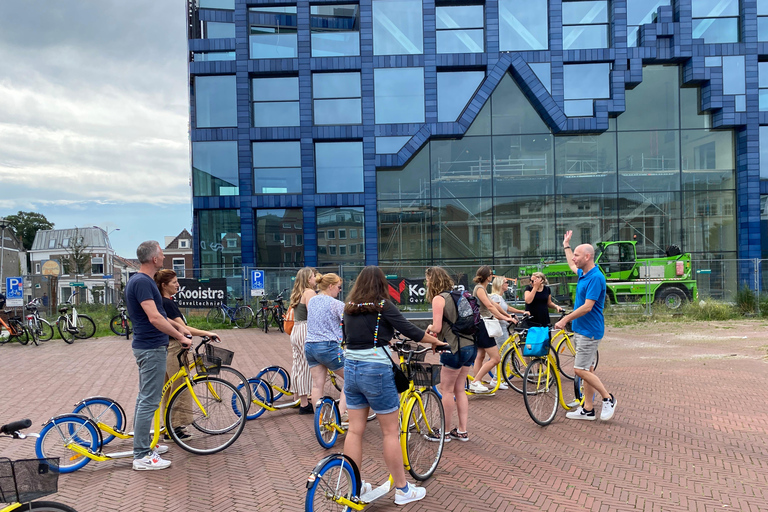 Delft - Passeio a pé ou de scooter pela cidade e seus arredoresDelft - Scootertour dentro e fora da cidade