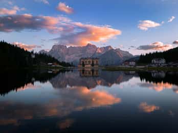 De Veneza: Viagem de um dia às Dolomitas e às Colinas de Prosecco com vinho