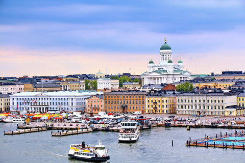 Tour privato a piedi del centro storico di Helsinki