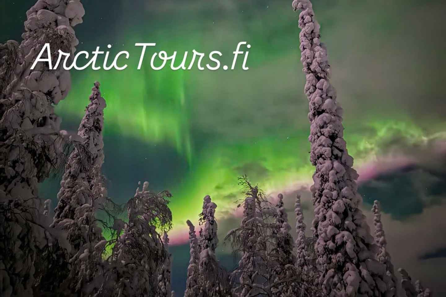 Saariselk,Kakslauttanen: Aurora Hunting & Photography Tour.