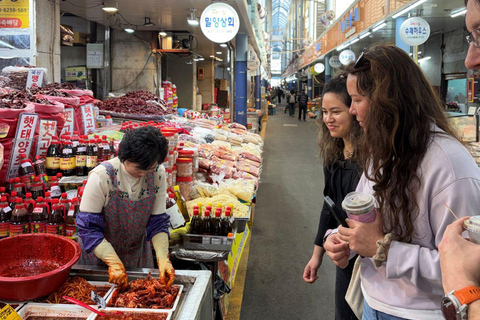 Busan: Market Tour & Hands-on Korean Cooking Class Gimbap & Tteokbokki