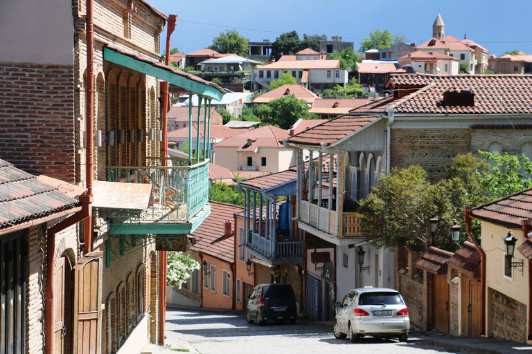 Tbilisi: Chronicle of Georgia, Bodbe & Sighnaghi Tour