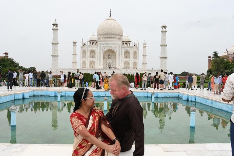 Van Delhi - Probleemloze Taj Mahal en Agra Fort-tour met de autoAlleen gids