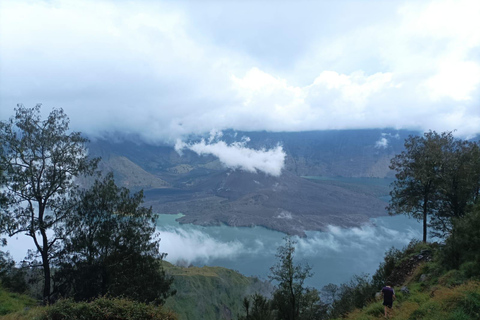 Summit Mount Stampol on 2 Day Journey