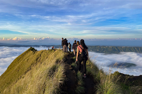 Bali: Mount Batur Sunrise Hike with Breakfast & Pickup Meeting Point (No Hotel Transfer) & Include Breakfast