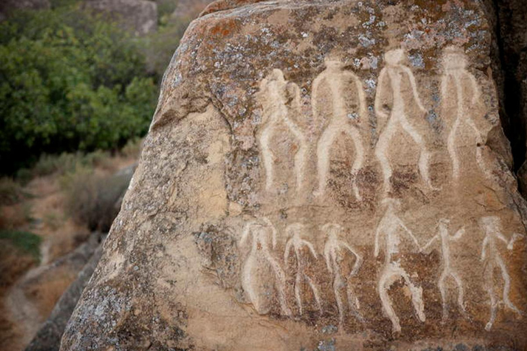 Baku: Gobustan, Schlammvulkane &amp; Absheron Sehenswürdigkeiten geführte Tour