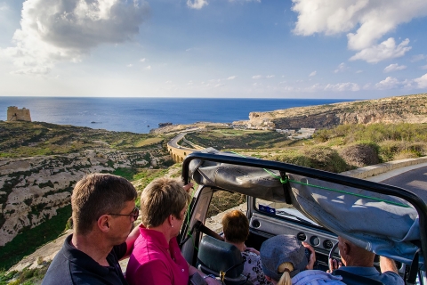 Desde Malta: Excursión en Jeep por Gozo con almuerzo y traslados incluidosCon guía de habla inglesa